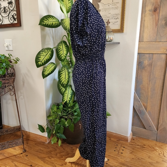 NWOT Lioness Dark Blue Navy Runched Waist Wide 3/4 Leg Jumpsuit - Picture 2 of 5